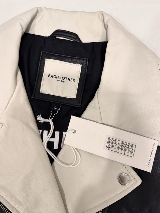 Шкірянка, косуха, бейкерусбка куртка EACH OTHER