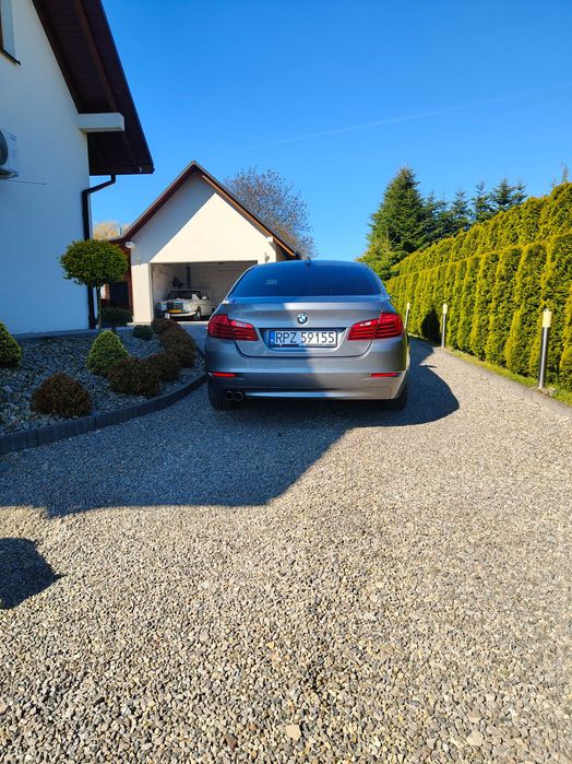 BMW 5  F10   525d