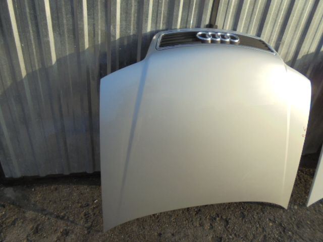 Maska Audi A6 C5 przed liftem