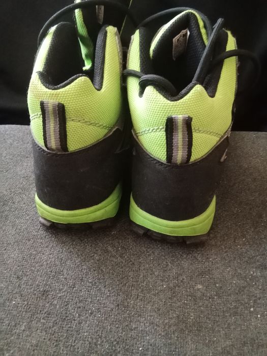 Ботинки демисезонные