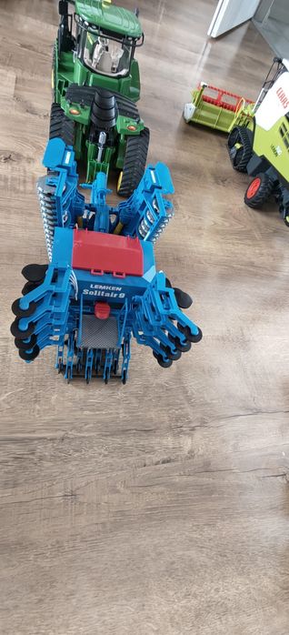 Bruder siewnik Lemken Solitair 9