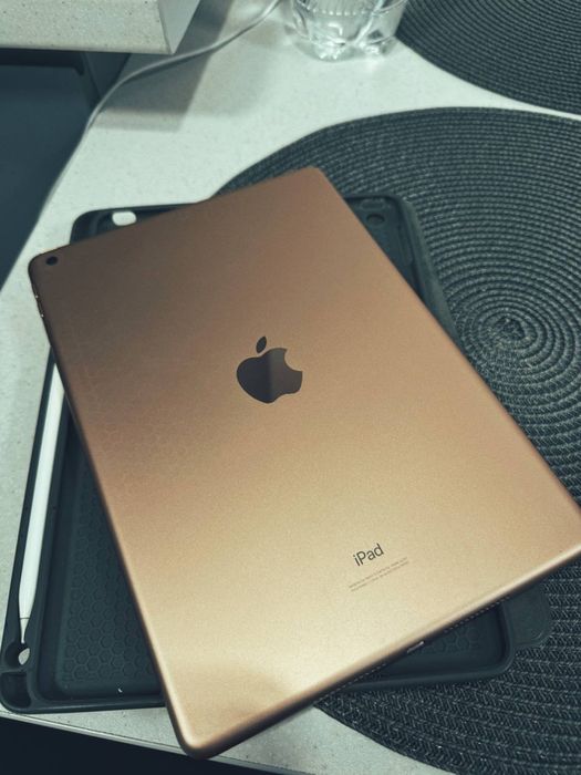 Apple iPad 10.2” (2019)  128GB, Wi-Fi, колір Gold