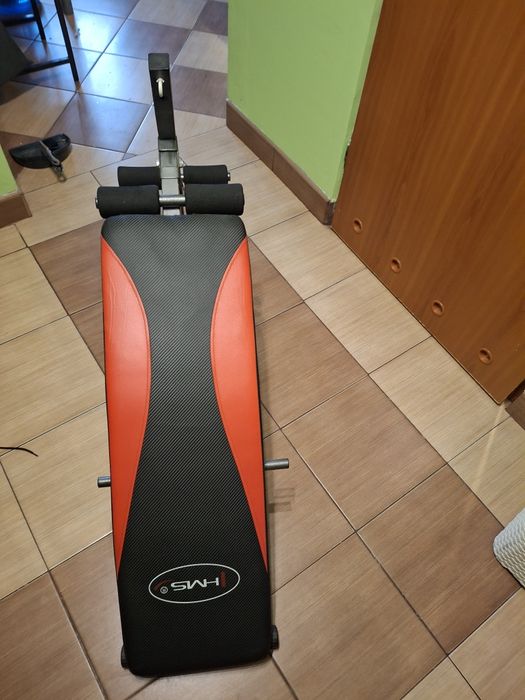 Ławeczka do brzuszków