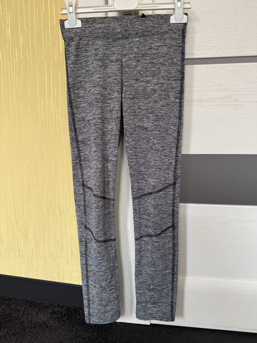 Лосіни на легенькій байці