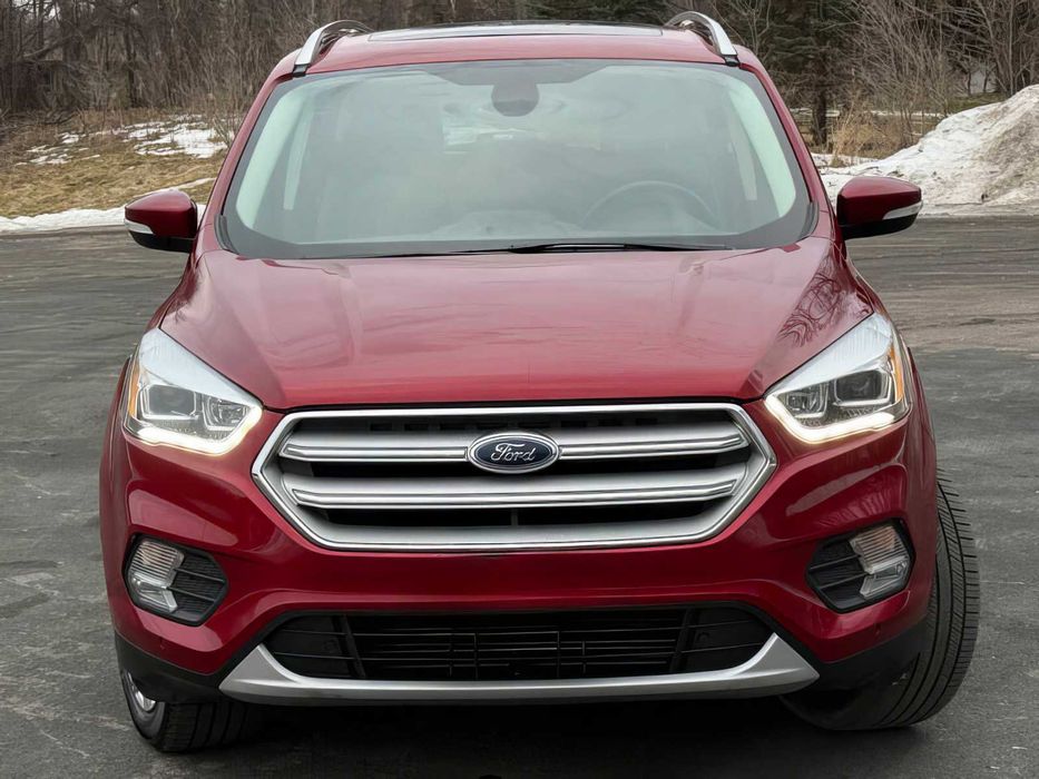 Ford Escape Titanium      2018