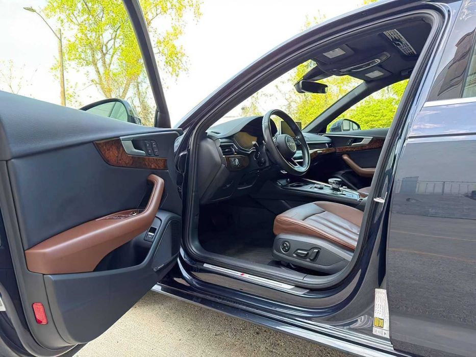 Audi A4      2018