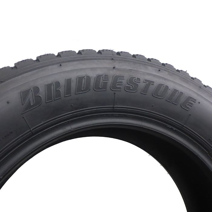 195/65/16C Bridgestone 195/65R16C 104/102R Blizzak Zima 2010 6,8-7,5mm