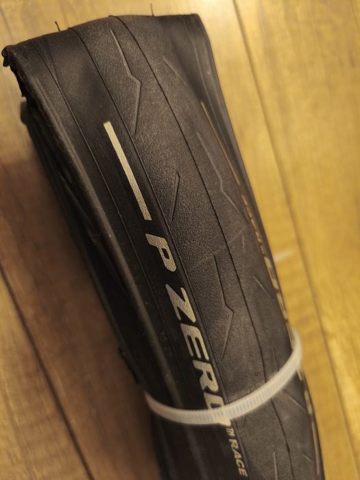 Opona szosowa Pirelli P Zero Race 700x26c