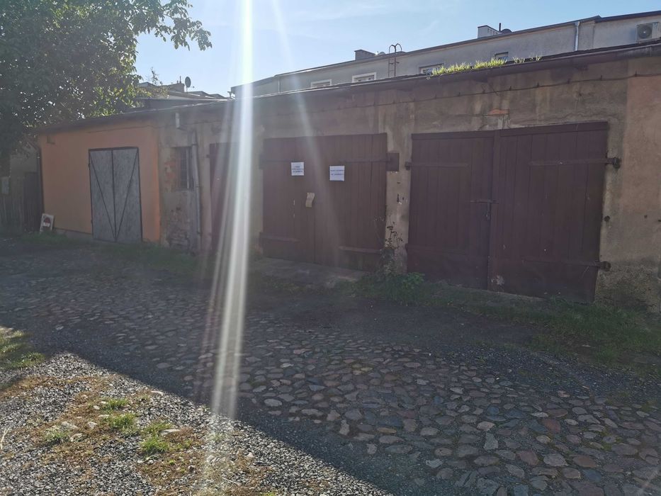 Garaż do wynajęcia Sulechów Armii Krajowej