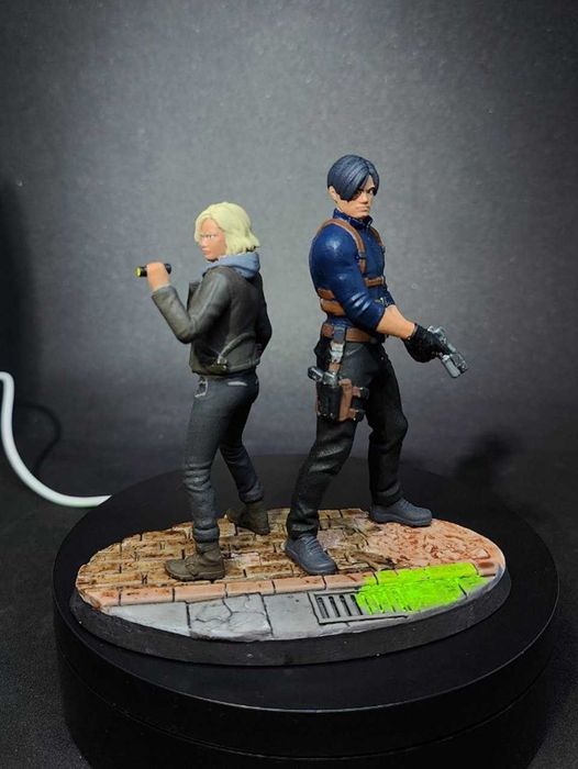 Фигурка Resident Evil: Requiem (Леон и Грейс)