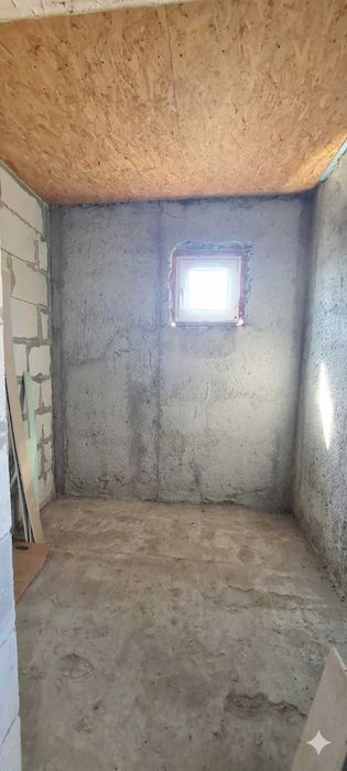 Продаж 2-х будинків на території