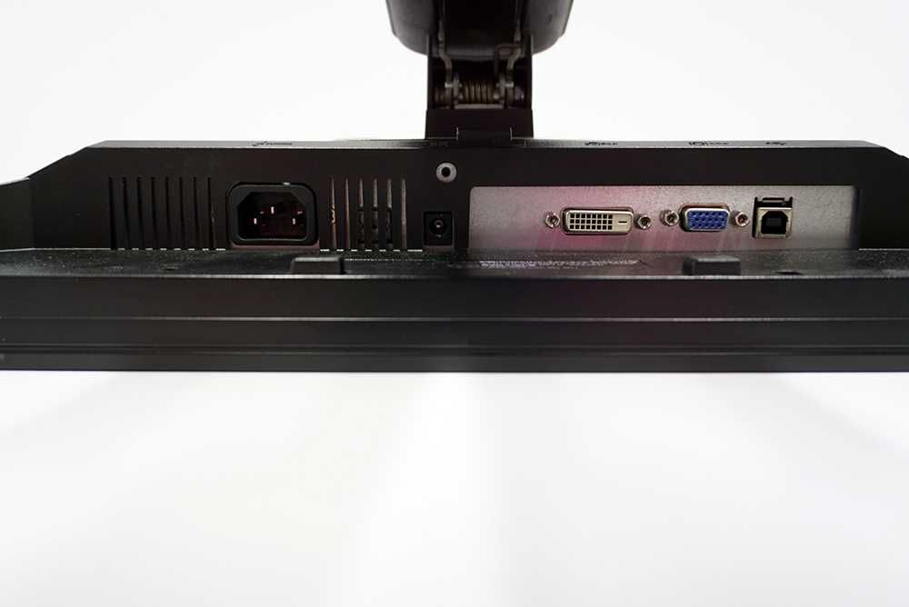 Monitor DELL P2211Ht 22''