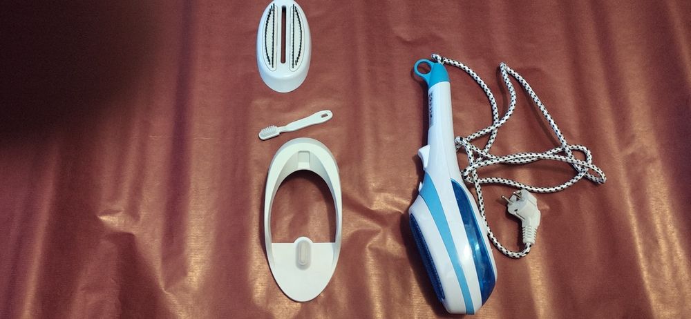 Escova e ferro a vapor elétrico