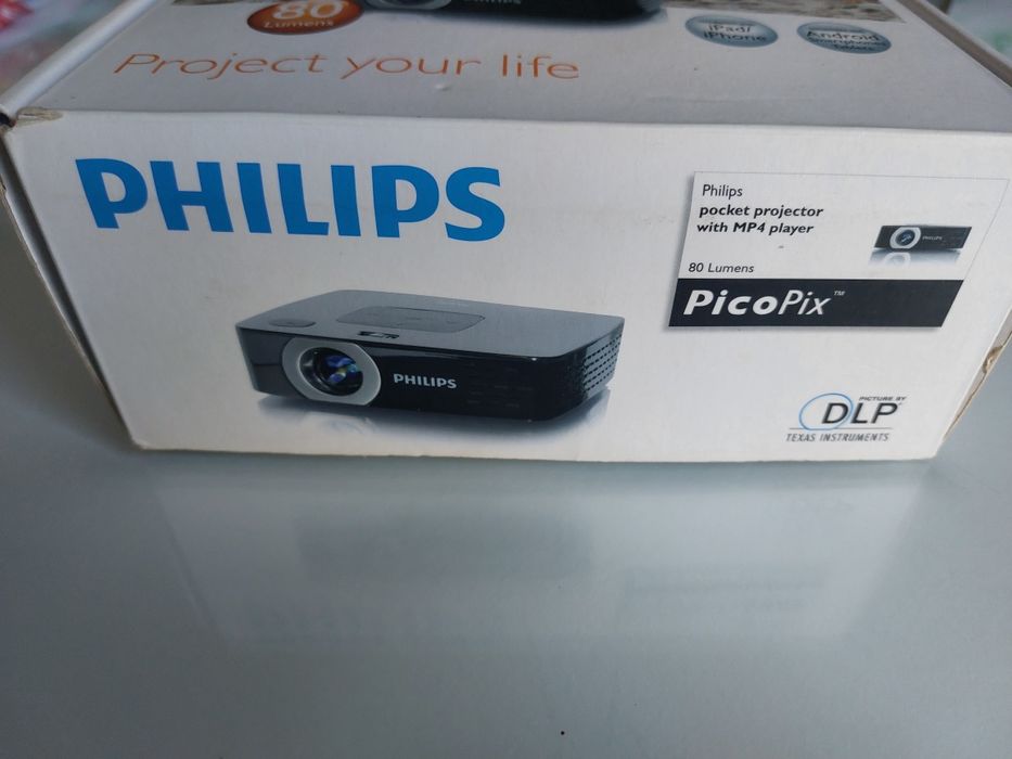 Projector Philips PicoPix de 80 lumens, impecável