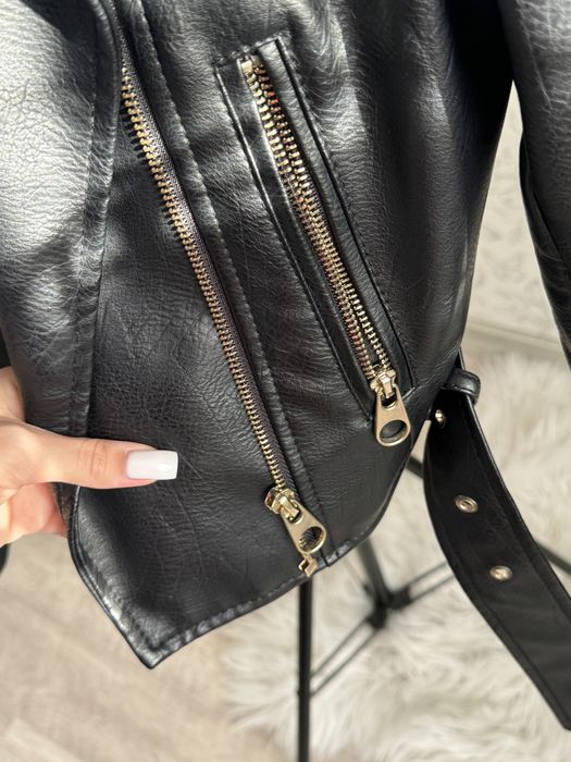 Кожанка, курточка весна осінь чорна