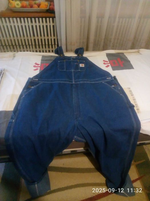 Джинсовый комбинезон