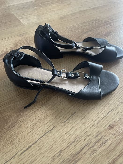 Sandały Ryłko skóra naturalna 35