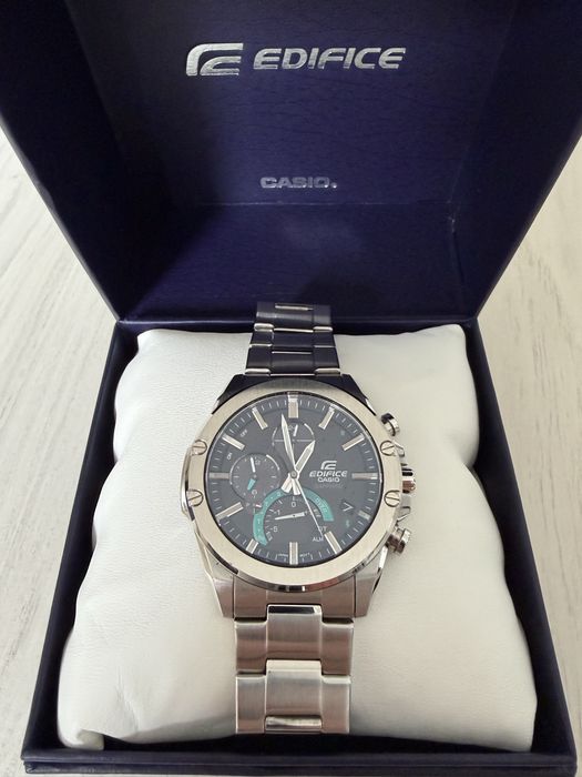 CASIO Edifice EQB-1000D-1AER
