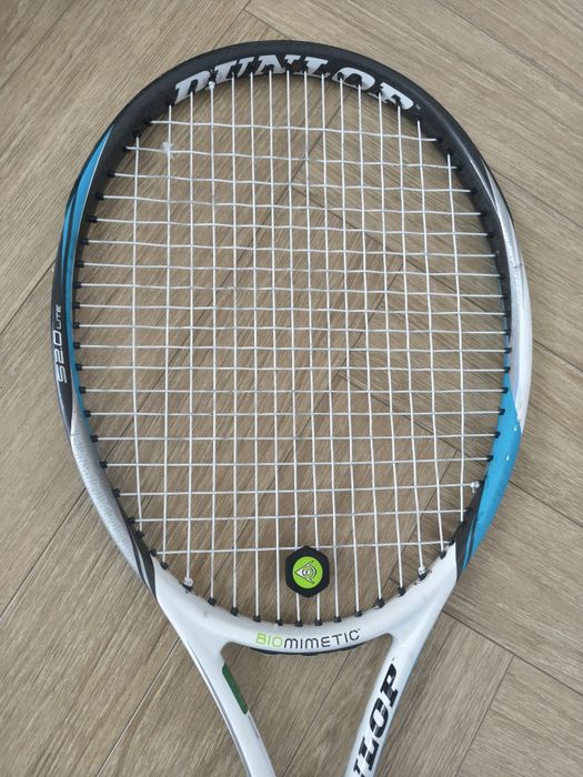 Rakieta tenisowa Dunlop biomimetic S2.0 lite