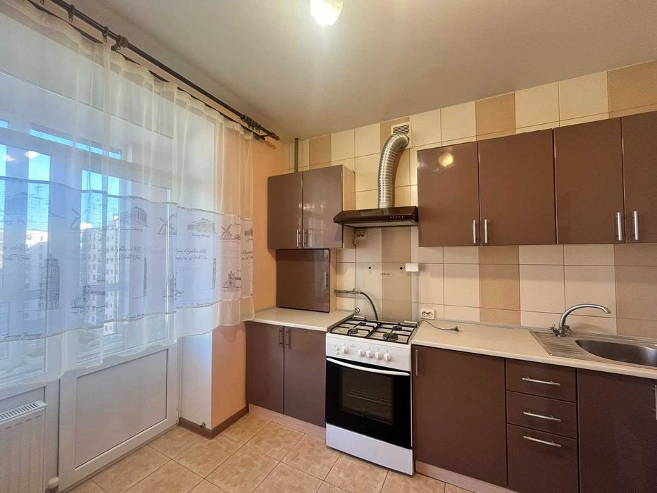 (5) Продам 2к квартиру на вул.О.Антонова 9793