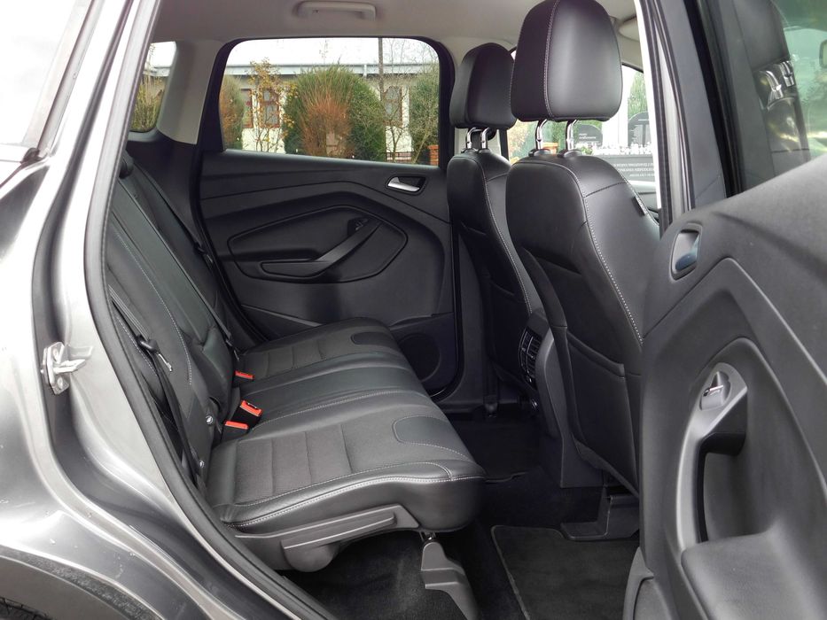 Ford Kuga**Asystent Parkowania**Navi**Grzane Fotele**Oryginał Przebieg