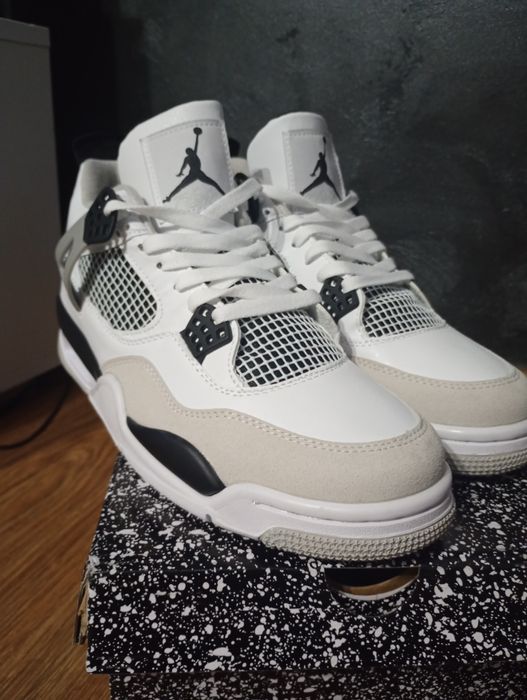Sprzedam Buty Jordan 4
