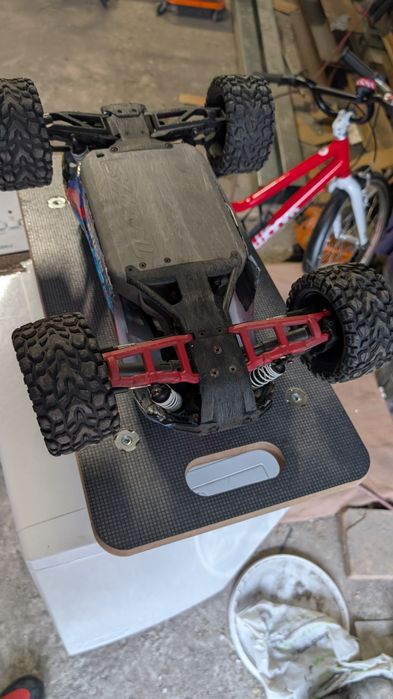 Traxxas rustler 4x4 vxl