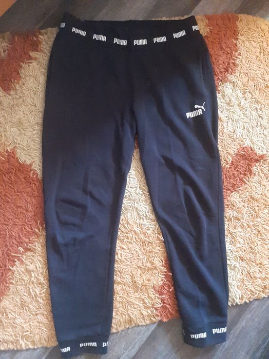 Одяг на хлопця підростка.