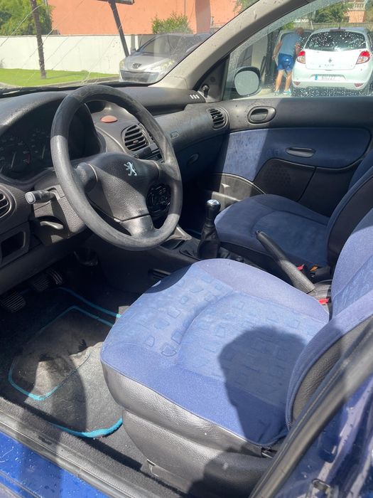 Peugeot 206 1.1 gaasolina