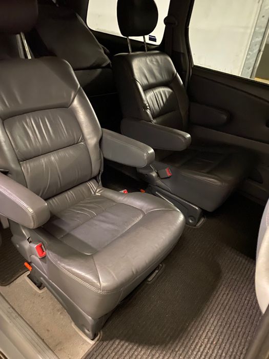 Toyota Previa 6 os., skóra, 2,0 diesel manual, tempomat, 290.tys.km