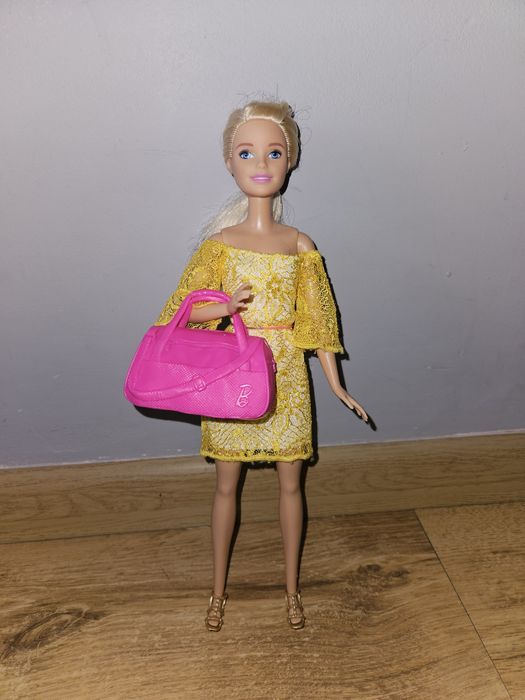 Lalki Barbie Mattel +autko