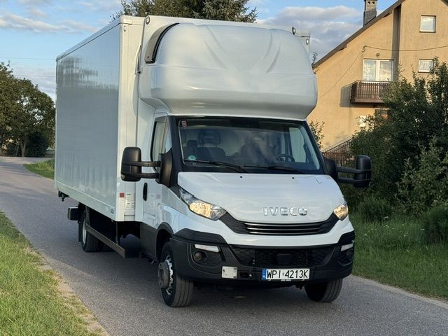 Iveco Daily 70C180  52 000 zł.  cena netto + 23% VAT.