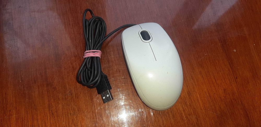Logitech USB Mouse B110 White  разъём USB