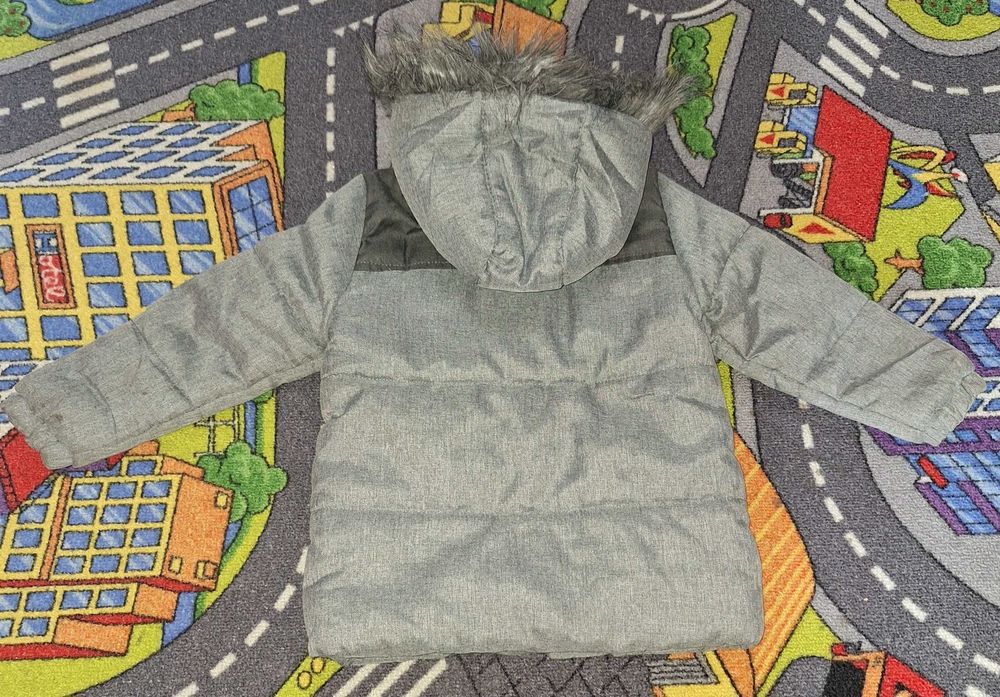 Zimowa kurtka 98 cm.