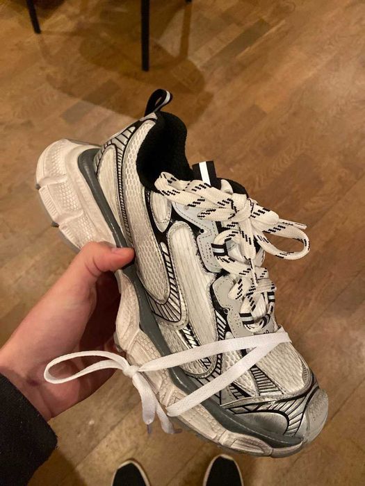 Взуття balenciaga 3xl purple , dirty beige , white кросівки баленсіага 3хл