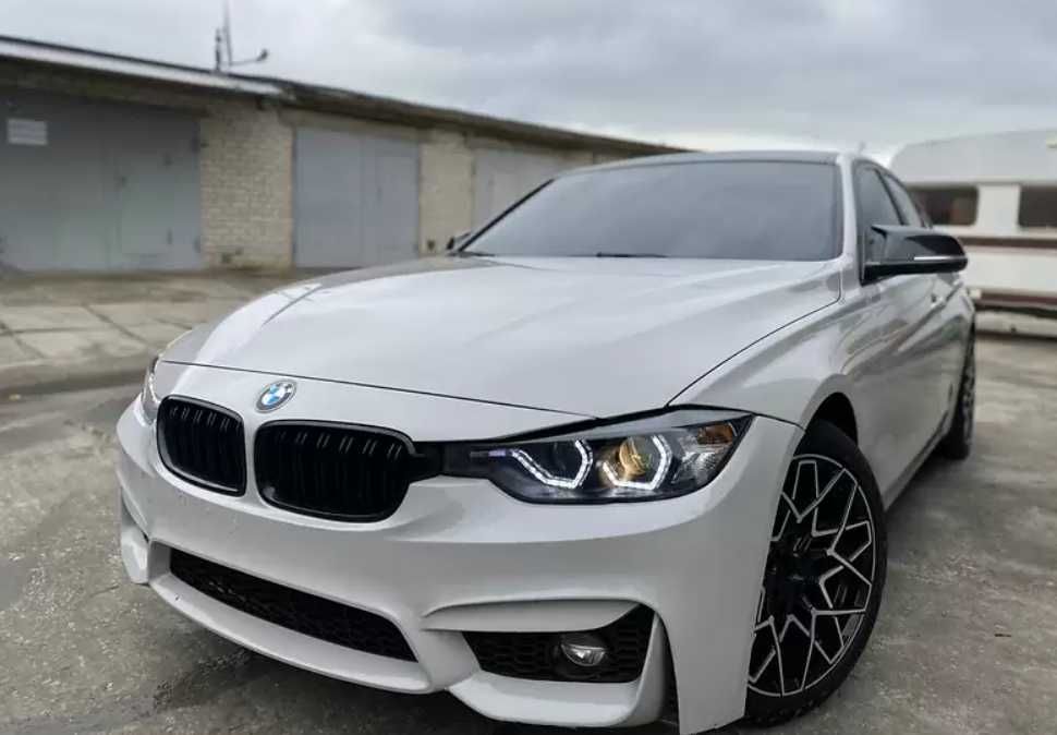 Бампер передній BMW 3-Series F30/F31 (2011-2019) в стилі М3 під ПТФ
