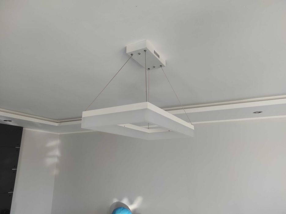 Żyrandol lampa sufitowa LED plafon