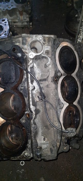 Двигун Mazda KF по запчастинам