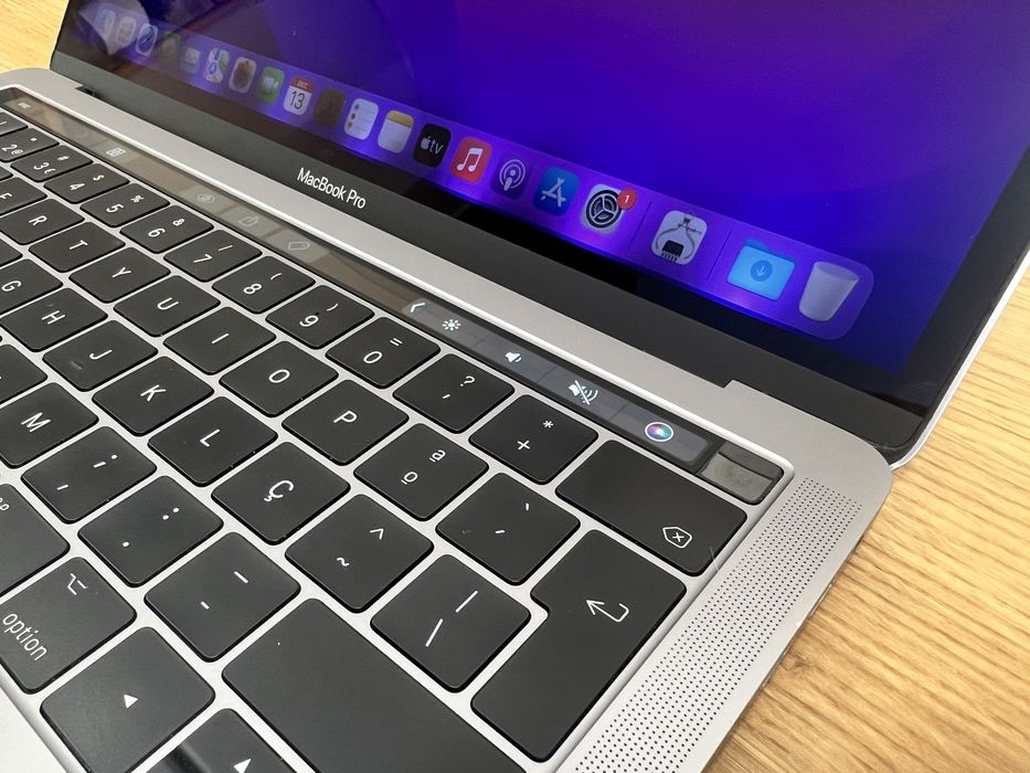MacBook Pro 2016 TouchBar 13” i5 SSD 512Gb - Mafra/Oeiras