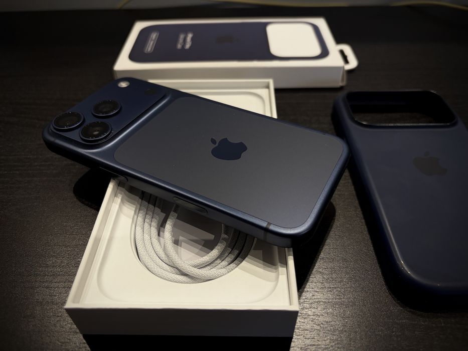 iPhone 17 Pro 256 GB - Stan Perfekcyjny - Jak Nowy