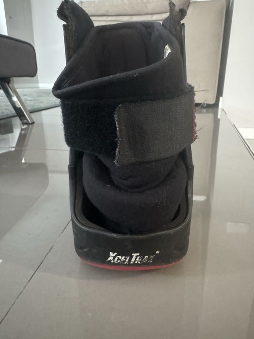 Bota Walker Ortopédica XcelTrax XS – DJO/DonJoy