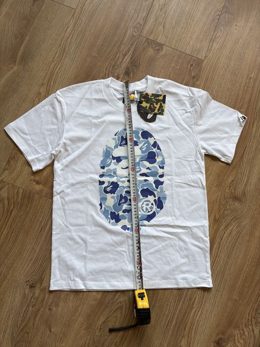 Biała koszulka bape