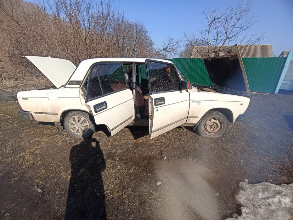 Продам_ВАЗ_2105_