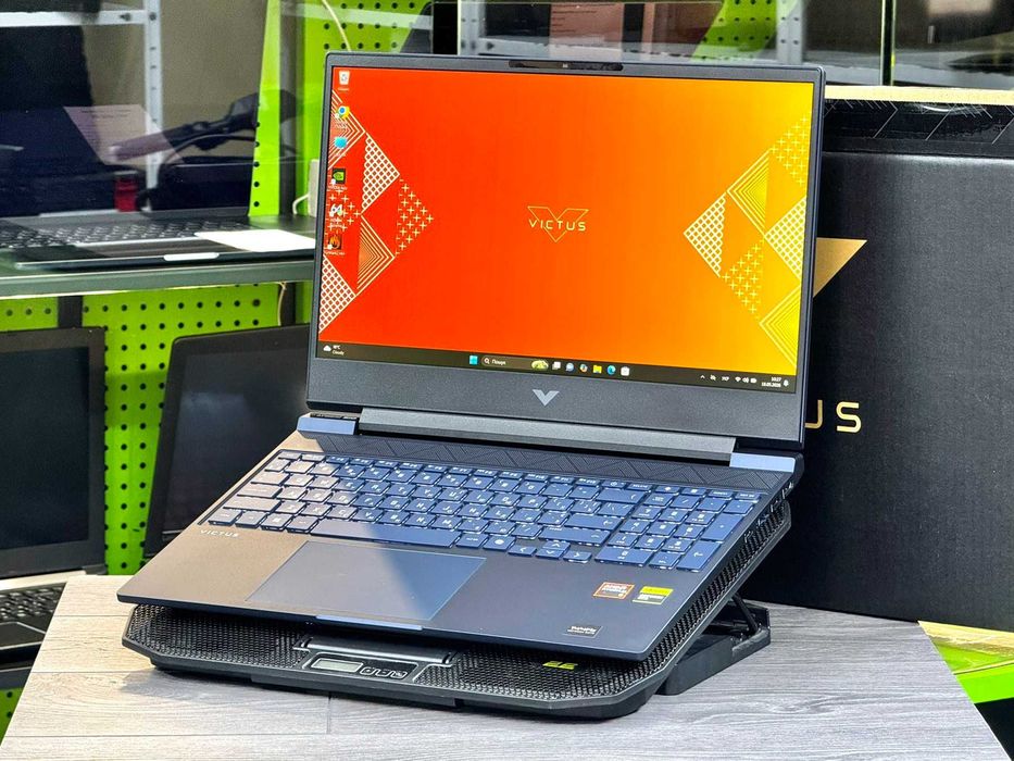 МАГАЗИН! HP Victus 15 / AMD Ryzen AI 5 340 / RTX 5050 / 24Gb DDR5 / Гарантія