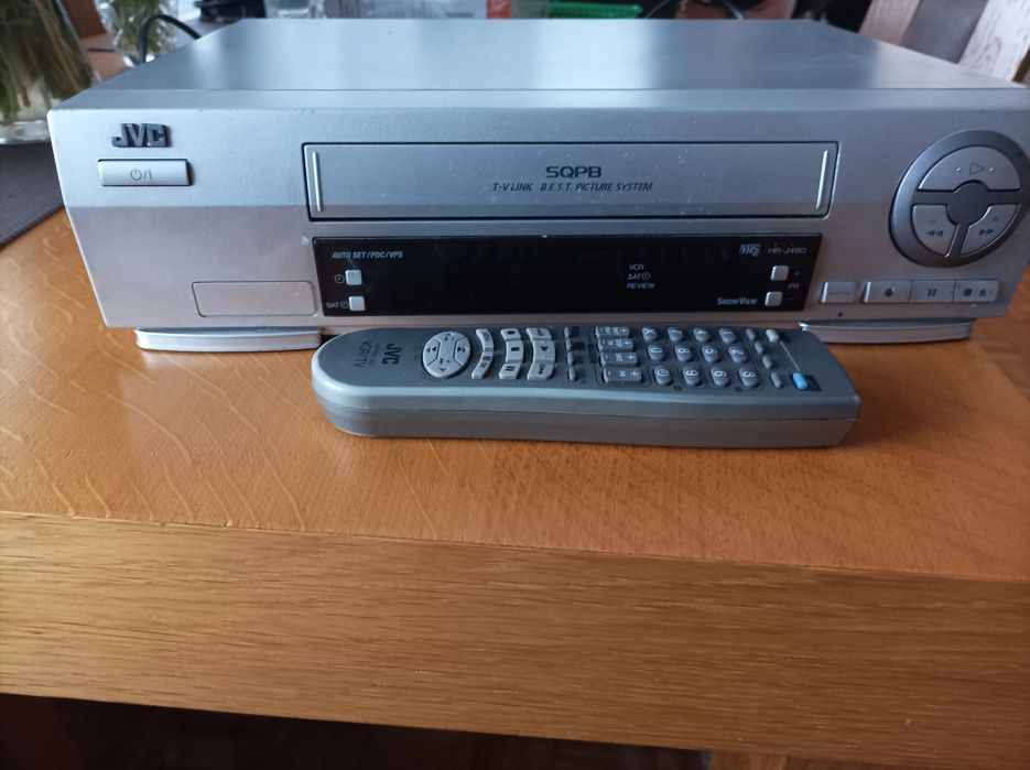 Magnetowid JVC  sprawny