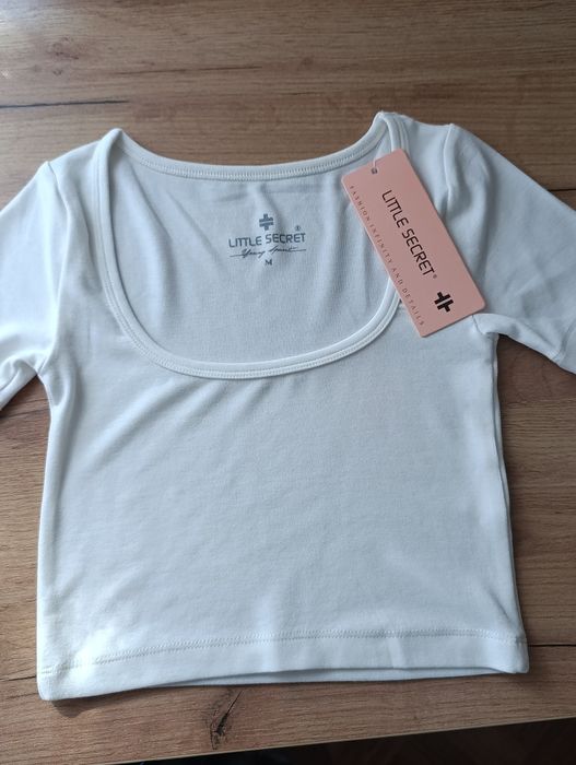Новий базовий топ Little Secret