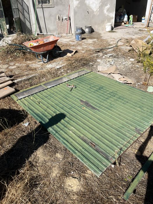 Portao garagem ferro