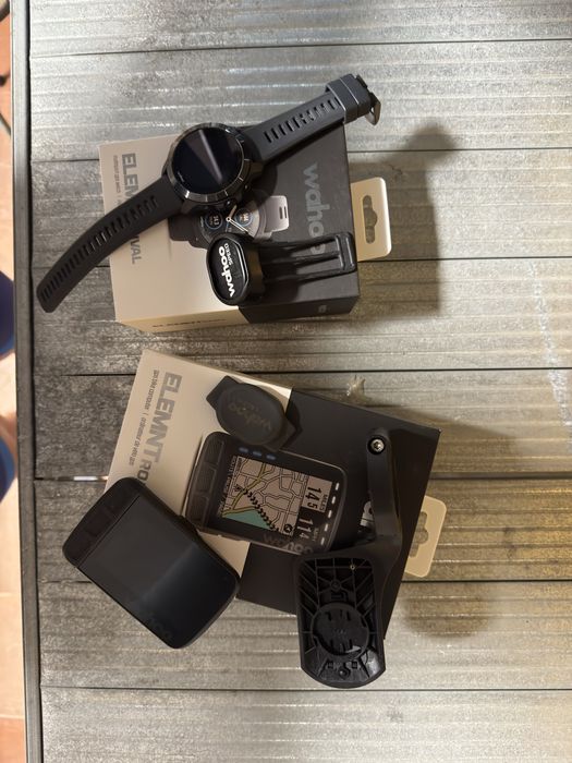 Conjunto Wahoo Elemnt Rival e Roam