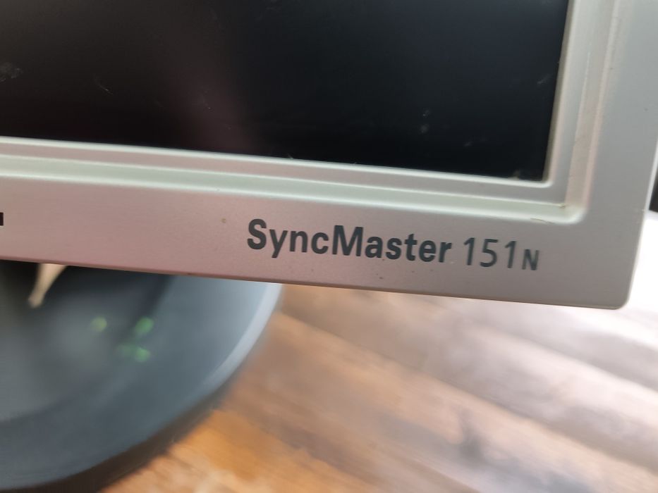 Monitor Samsung SyncMaster 151N450936135243550721