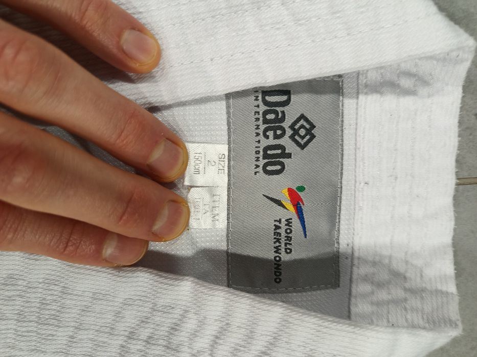 Strój młodzieżowy do World Taekwondo (WT) dobok Daedo 150cm
